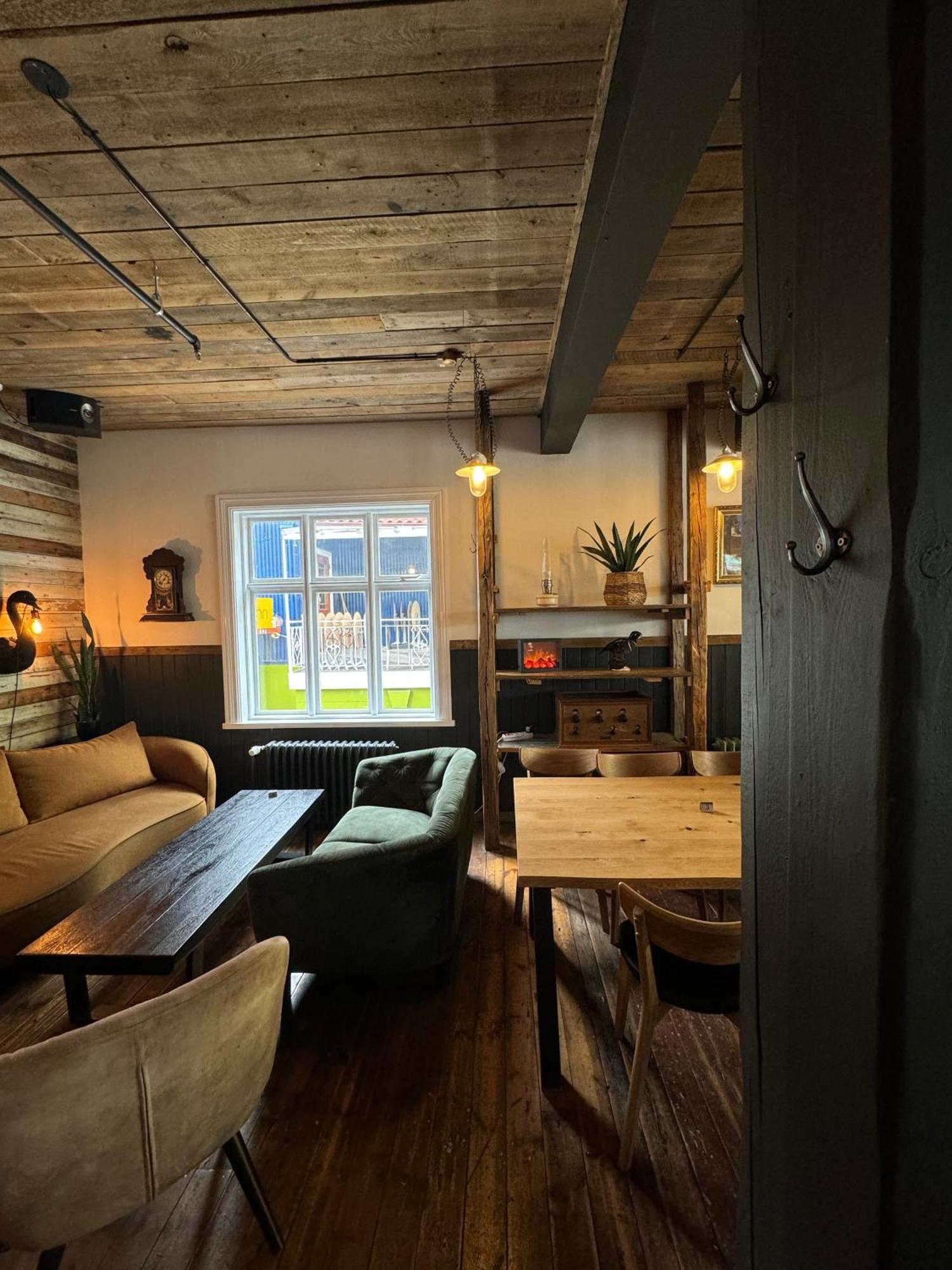 Akureyri Backpackers Hostel Eksteriør bilde