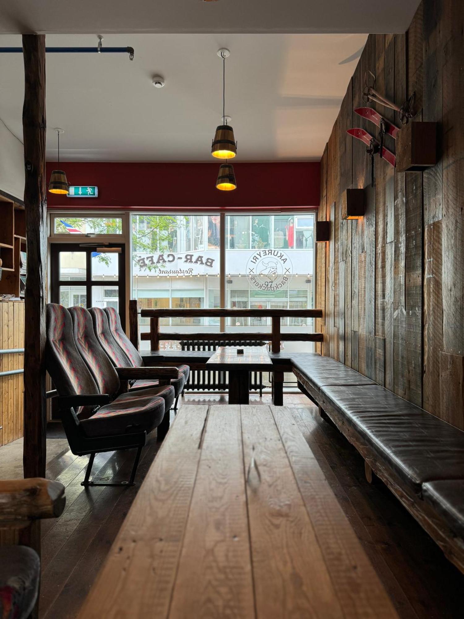 Akureyri Backpackers Hostel Eksteriør bilde