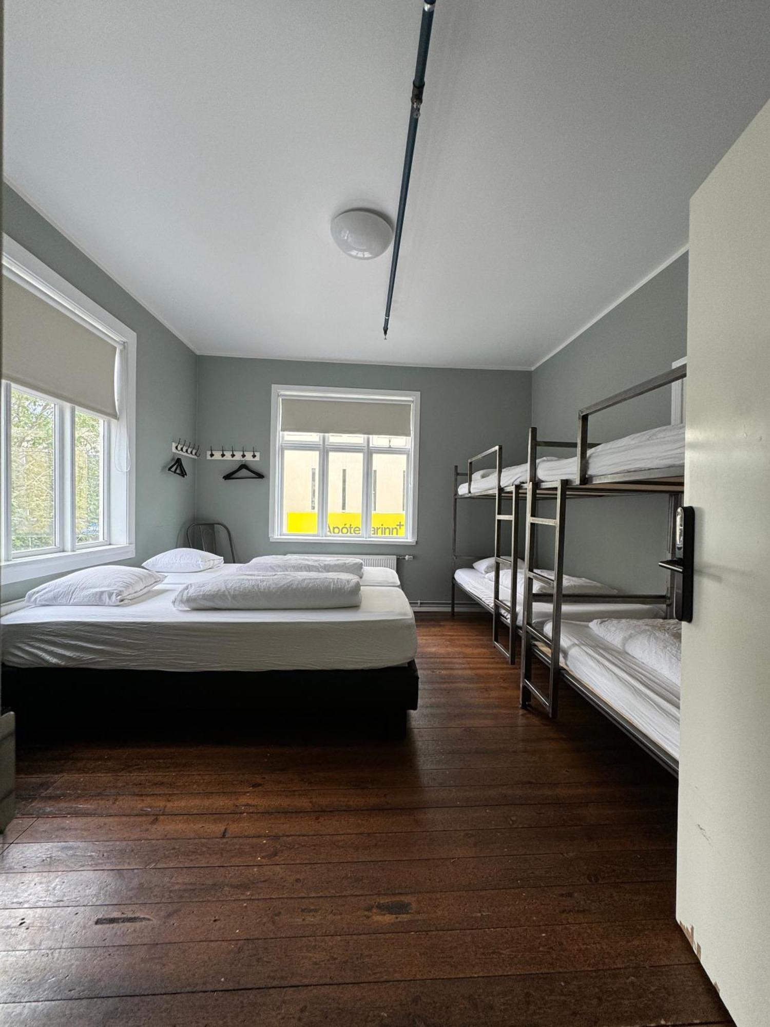 Akureyri Backpackers Hostel Eksteriør bilde