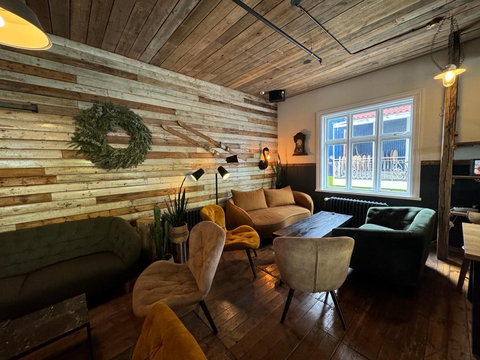 Akureyri Backpackers Hostel Eksteriør bilde